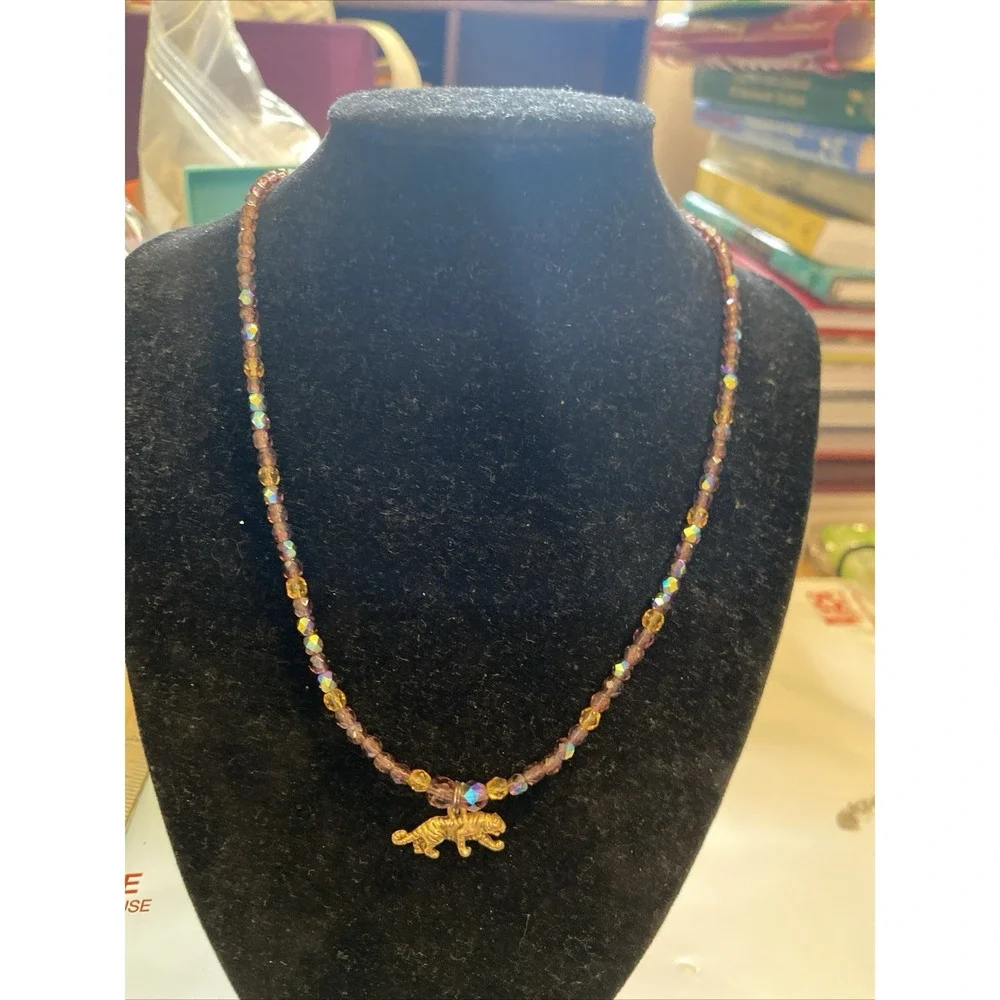 Gold tone Purple Lavender beaded necklace earring set 24